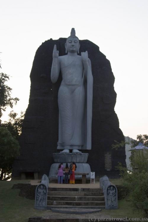 Statue of Buddha in Girithale