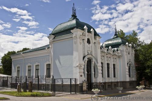 Кировоградский краеведческий музей (Дом Барского)