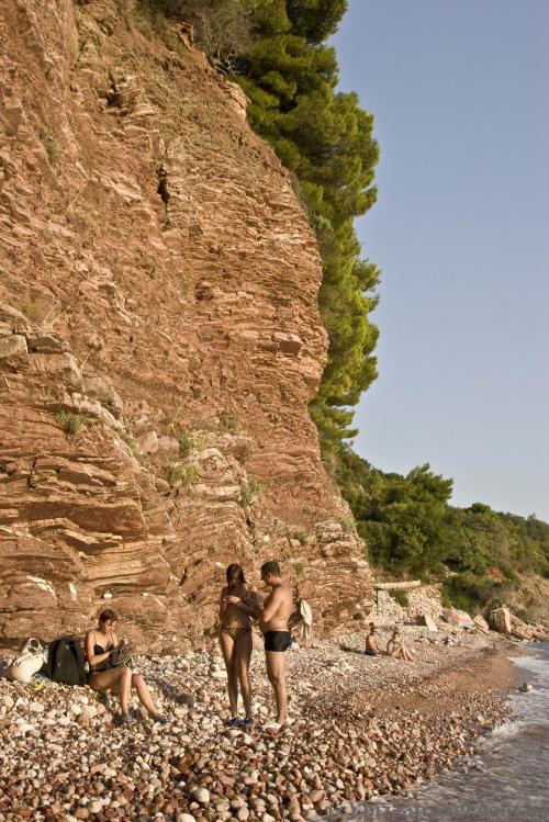 Crvena Glavica Beach near Sveti Stefan