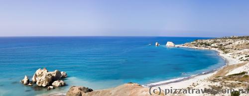 Saracens Rock (foreground) and Aphrodite's Rock (background)