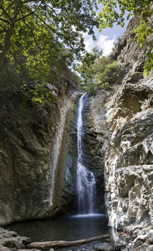 Millomeris Waterfall