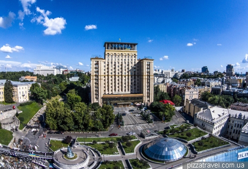 Готель Україна