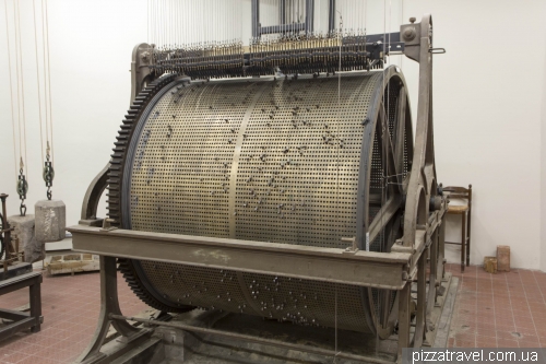 Musical device in the Belfry