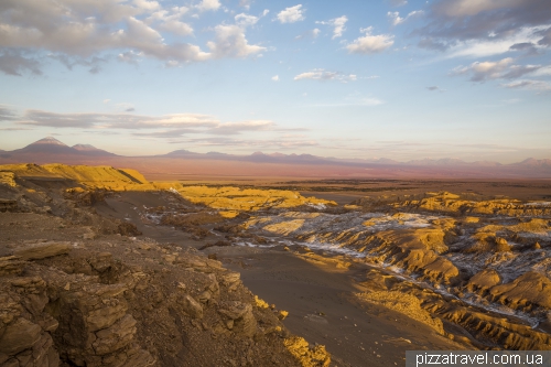 Лунная долина в пустыне Атакама