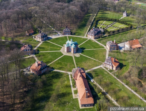 Замок Клеменсверт (Schloss Clemenswerth)