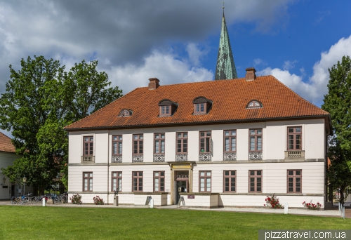 Eutin state library