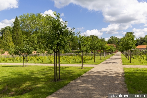 Castle garden