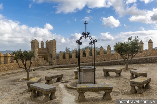 Cathedral and Fortress of San Salvador in Arta