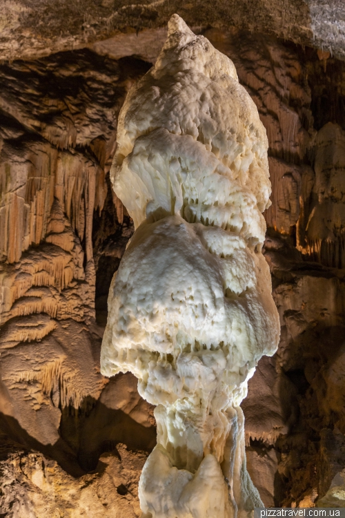 Печера Постойна яма (Postojnska jama)
