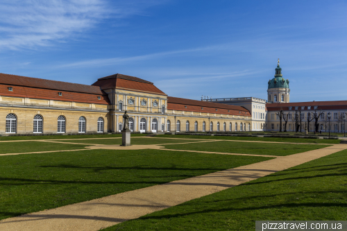 Замок Шарлоттенбурґ (Schloss Charlottenburg)