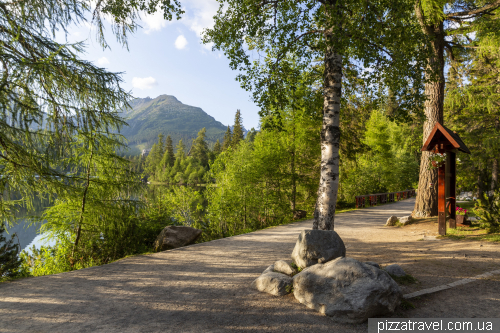Штрбське плесо (Strbske pleso), найкрасивіше місце в Татрах