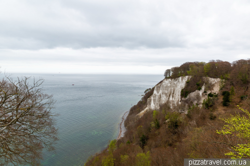 Viewing platform above the chalk rock Königsstuhl