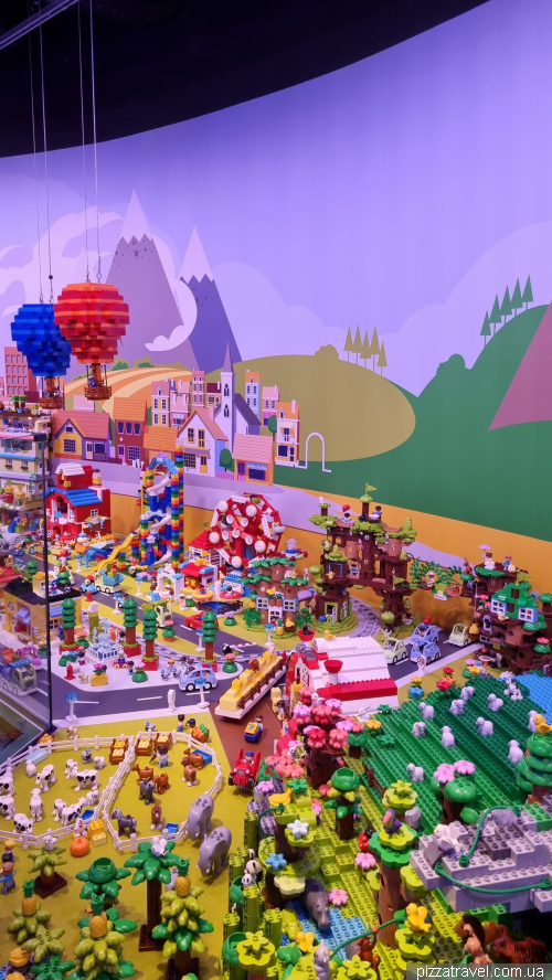 Lego Discovery Center