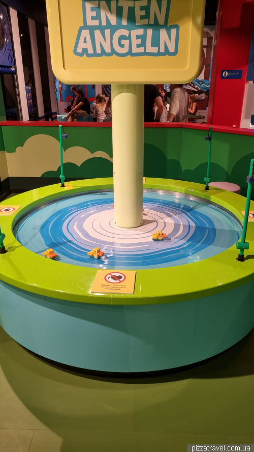 Lego Discovery Centre