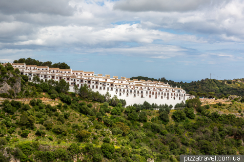 Каса́рес (Casares)
