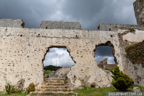 Каса́рес (Casares)