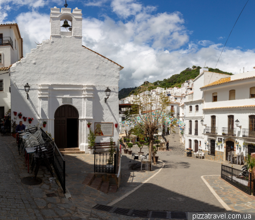Каса́рес (Casares)