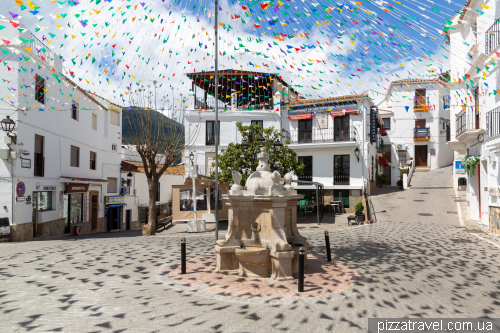 Каса́рес (Casares)