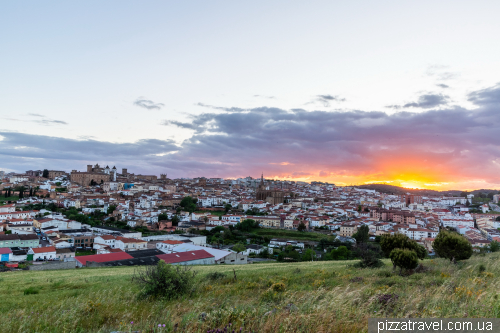 Касерес (Caceres)