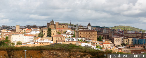 Касерес (Caceres)