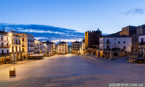 Касерес (Caceres)