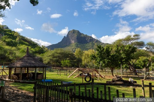 Casela Wildlife Park