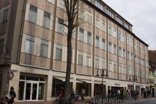 Horrible Karstadt building in the heart of the old city