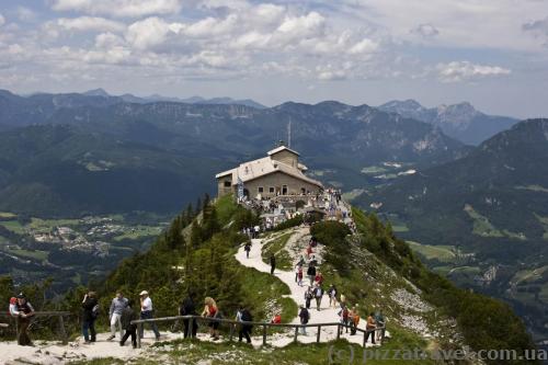 Eagle's Nest (Kehlsteinhaus, Hitler's house)