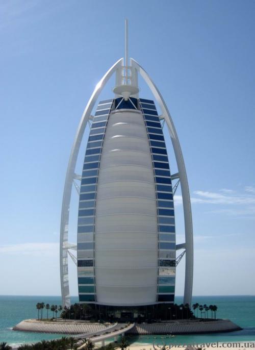 At the highest point you can find an excellent view of Burj Al Arab.