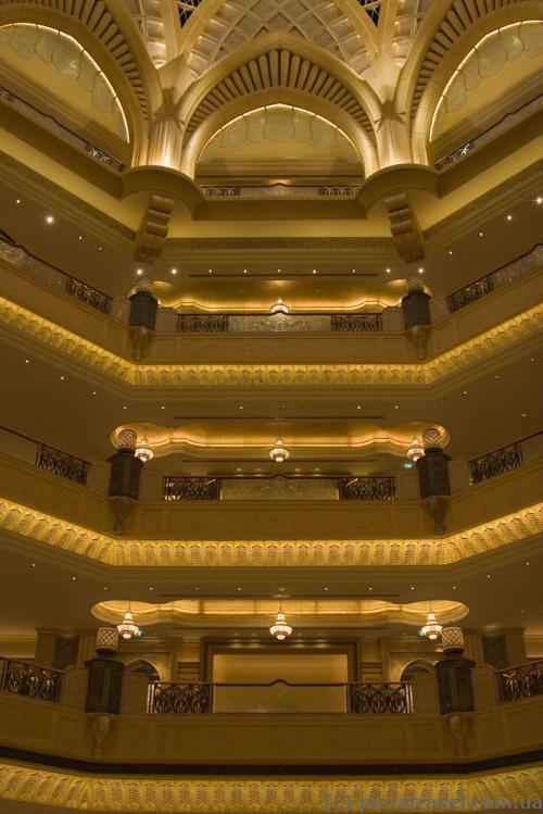 Готель Emirates Palace в Абу-Дабі