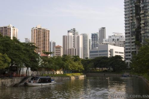 Singapore river quay